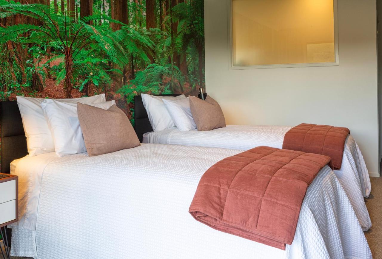 Parkside Boutique Lodge Rotorua Extérieur photo