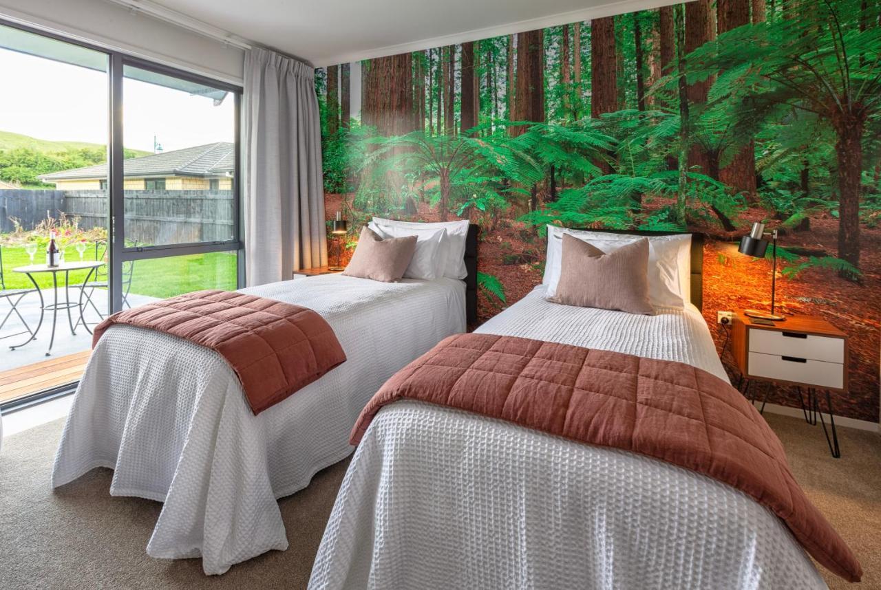 Parkside Boutique Lodge Rotorua Extérieur photo