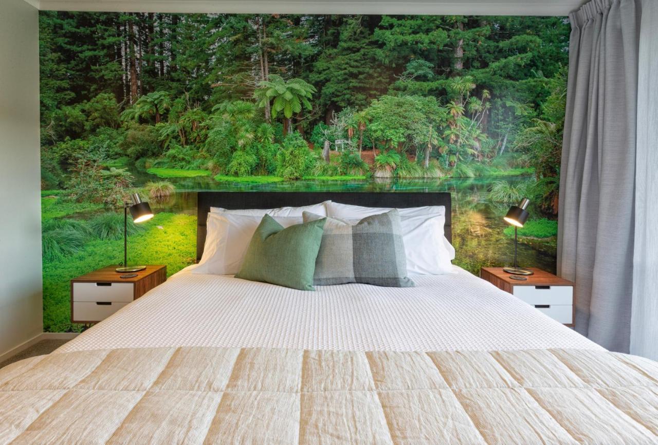 Parkside Boutique Lodge Rotorua Extérieur photo